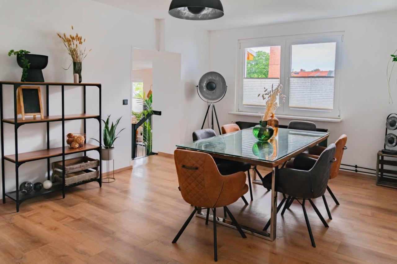 Haus Shiralee - Das Ferienhaus Warnemuende Rostock Eksteriør bilde