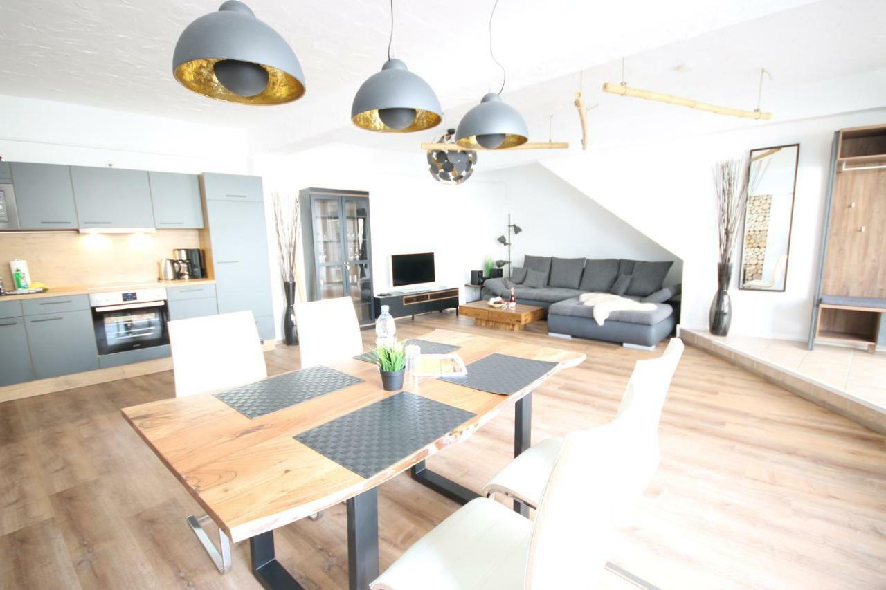 Haus Shiralee - Das Ferienhaus Warnemuende Rostock Eksteriør bilde